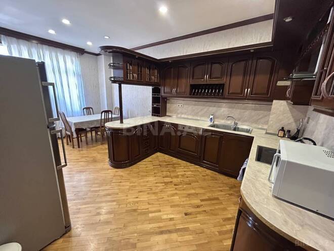 İcarəyə verilir 4 otaqlı yeni tikili 200 m², Nizami m., photo 4 from 28