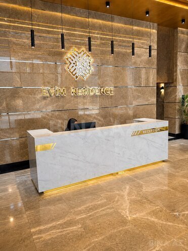 Сдаётся 2-комн. новостройка 95 м², м. Низами, photo 1 from 13