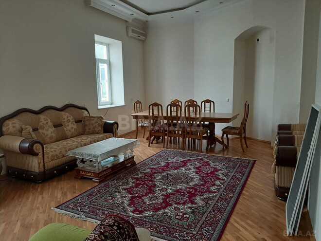 İcarəyə verilir 3 otaqlı köhnə tikili 120 m², Sahil m., photo 9 from 27