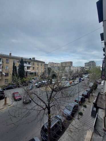 Satılır 3 otaqlı köhnə tikili 80 m², 28 May m., photo 1 from 17