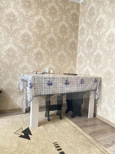 Сдаётся 2-комн. вторичка 56 м², м. Нефтчиляр, photo 4 from 13