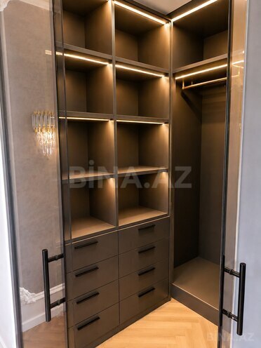 Сдаётся 2-комн. новостройка 95 м², м. Низами, photo 8 from 13