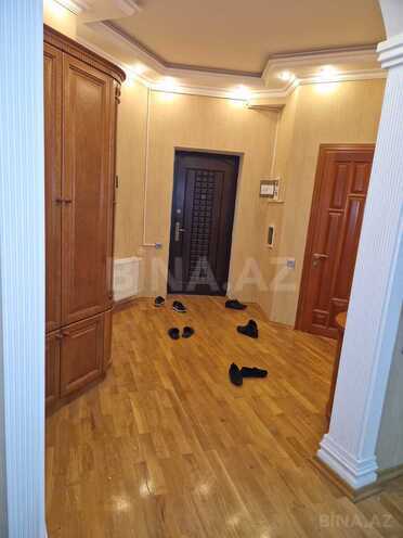 İcarəyə verilir 4 otaqlı yeni tikili 190 m², 28 May m., photo 4 from 21