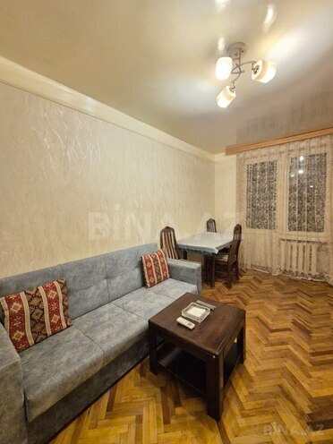 Satılır 2 otaqlı köhnə tikili 50 m², Elmlər Akademiyası m., photo 1 from 19