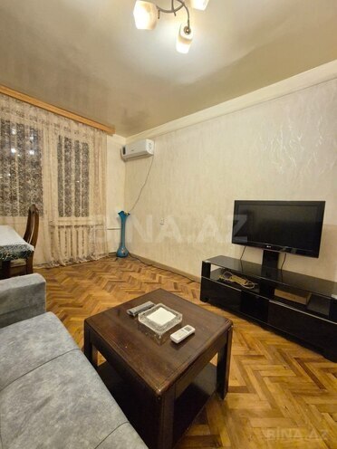 Satılır 2 otaqlı köhnə tikili 50 m², Elmlər Akademiyası m., photo 8 from 19