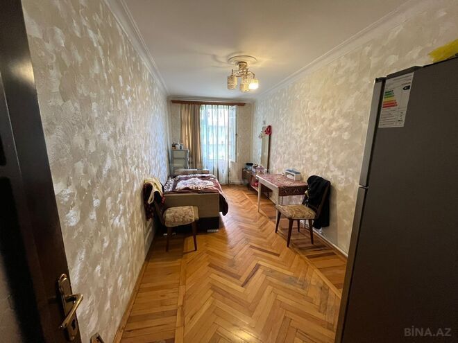 Продаётся 3-комн. вторичка 71 м², м. Элмляр Академиясы, photo 14 from 22