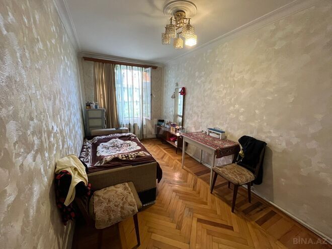 Продаётся 3-комн. вторичка 71 м², м. Элмляр Академиясы, photo 15 from 22