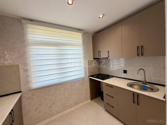 Продаётся 2-комн. вторичка 40 м², м. Нефтчиляр, photo 10 from 14