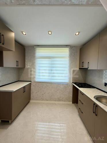 Продаётся 2-комн. вторичка 40 м², м. Нефтчиляр, photo 9 from 14
