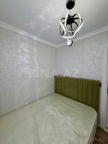 Продаётся 2-комн. вторичка 40 м², м. Нефтчиляр, photo 7 from 14