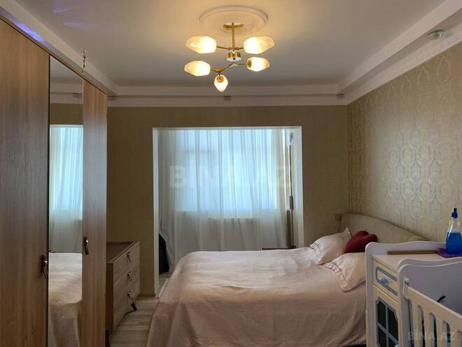 Satılır 2 otaqlı köhnə tikili 70 m², Xalqlar Dostluğu m., photo 7 from 13