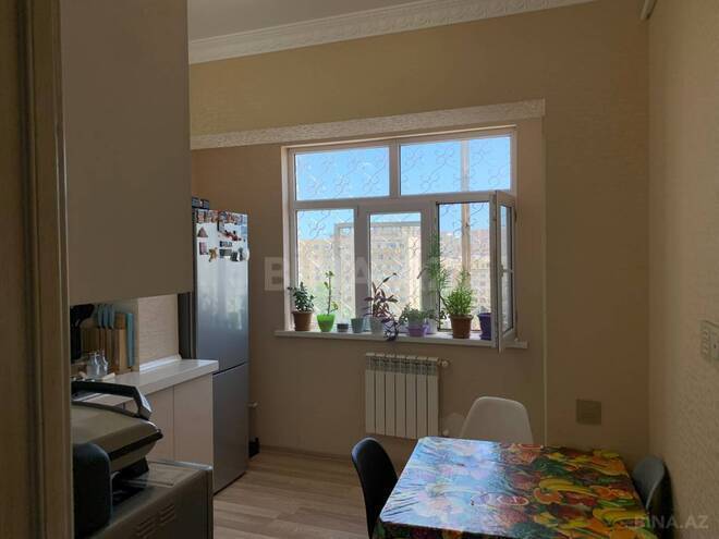 Satılır 2 otaqlı köhnə tikili 70 m², Xalqlar Dostluğu m., photo 10 from 13