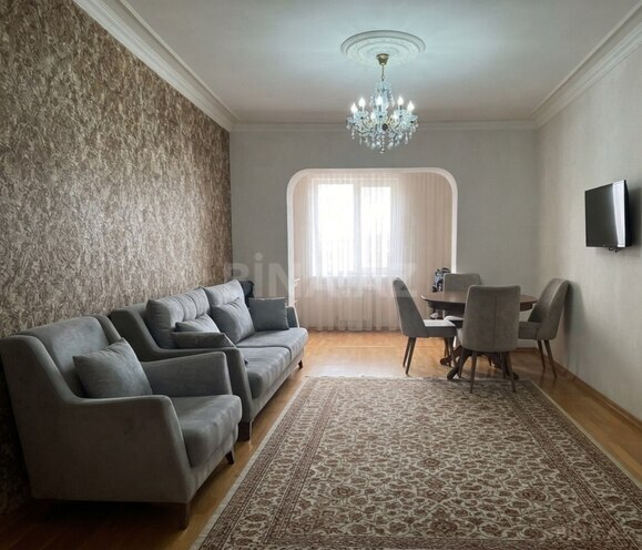 Satılır 3 otaqlı köhnə tikili 84 m², Həzi Aslanov m., photo 1 from 6