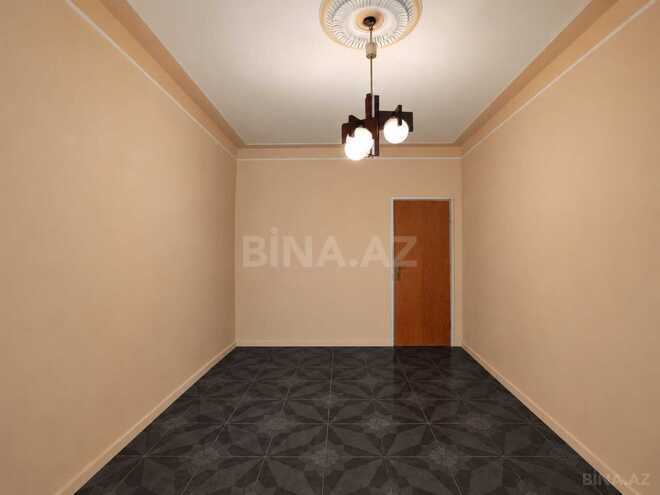 Продаётся 1-комн. вторичка 25 м², м. Гянджлик, photo 6 from 8