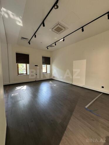 İcarəyə verilir 4 otaqlı ofis 225 m², Sahil m., photo 3 from 9