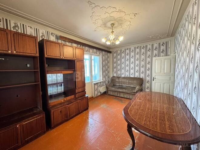 Satılır 2 otaqlı köhnə tikili 65 m², 7-ci mikrorayon q., photo 5 from 30