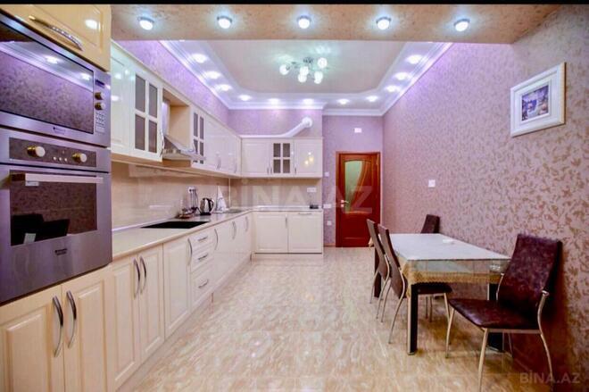 Сдаётся 4-комн. новостройка 181 м², м. Шах Исмаил Хатаи, photo 14 from 18