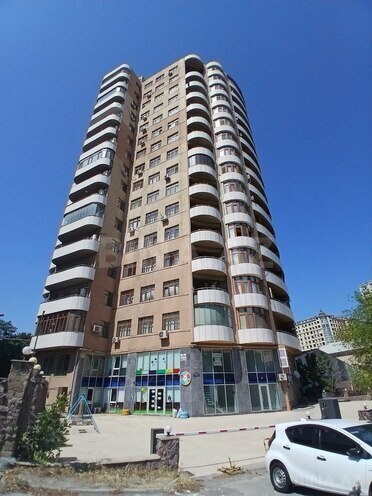 Продаётся 1-комн. новостройка 55 м², м. Элмляр Академиясы, photo 1 from 12