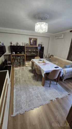 Продаётся 3-комн. вторичка 65 м², м. Ази Асланов, photo 1 from 13
