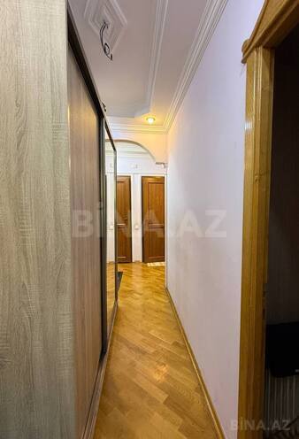 Продаётся 2-комн. вторичка 53 м², м. Кара Караев, photo 11 from 25