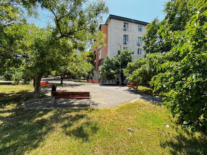 Продаётся 2-комн. вторичка 53 м², м. Кара Караев, photo 19 from 25