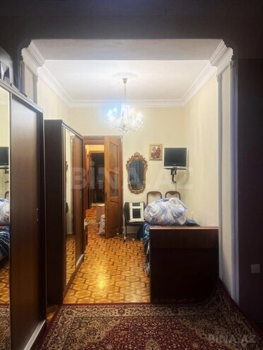 Продается 3-комн. вторичка 90 м², м. Низами, photo 6 from 12