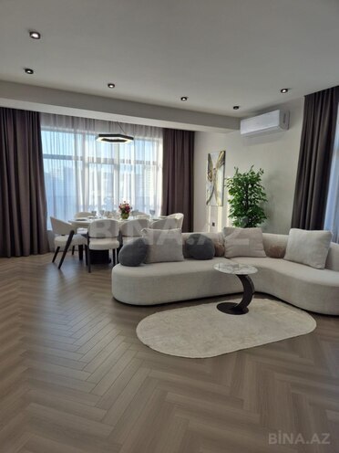 İcarəyə verilir 3 otaqlı yeni tikili 120 m², 28 May m., photo 1 from 24