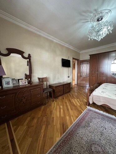 Satılır 4 otaqlı köhnə tikili 94 m², Memar Əcəmi m., photo 11 from 17