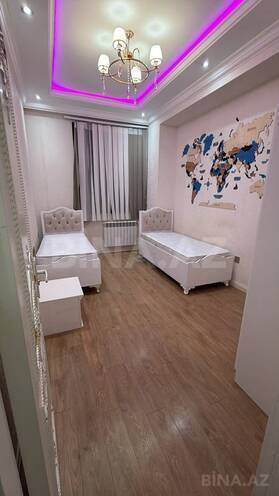 Продаётся 3-комн. новостройка 100 м², Бинагадинский р., photo 8 from 13
