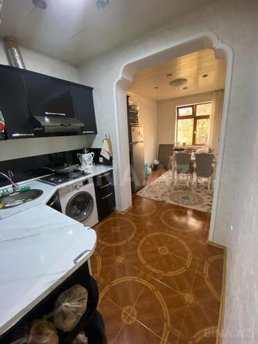 Satılır 2 otaqlı köhnə tikili 55 m², Memar Əcəmi m., photo 1 from 15