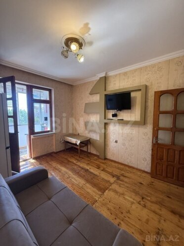 Satılır 3 otaqlı köhnə tikili 72 m², Həzi Aslanov m., photo 1 from 13
