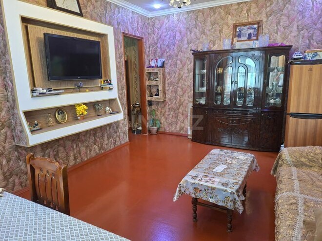 Продаётся 2-комн. вторичка 45 м², м. Кероглу, photo 1 from 7