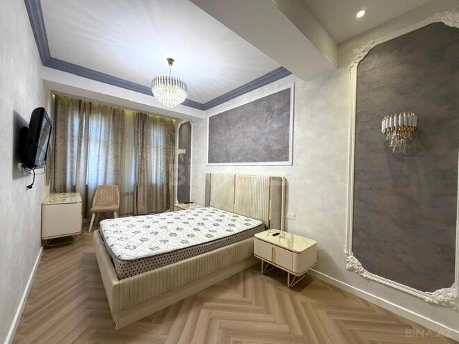 Сдаётся 2-комн. новостройка 95 м², м. Низами, photo 10 from 17