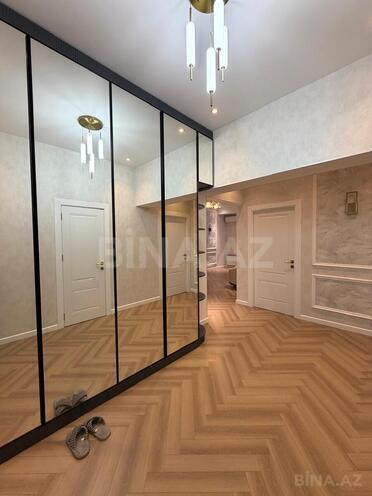 Сдаётся 2-комн. новостройка 95 м², м. Низами, photo 14 from 17