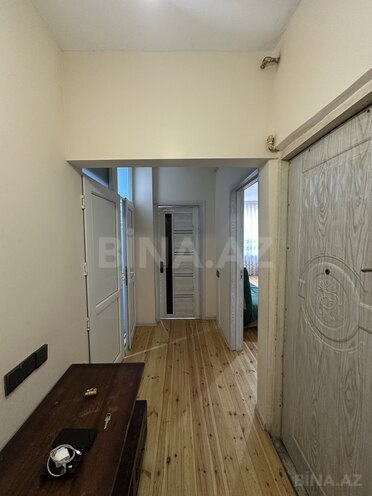 Продаётся 2-комн. вторичка 65 м², м. Ази Асланов, photo 13 from 17