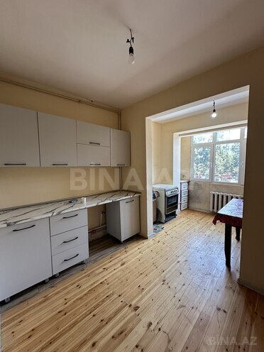 Продаётся 2-комн. вторичка 65 м², м. Ази Асланов, photo 9 from 17
