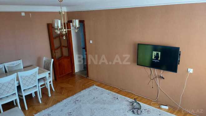 Satılır 2 otaqlı köhnə tikili 70 m², Qara Qarayev m., photo 5 from 8