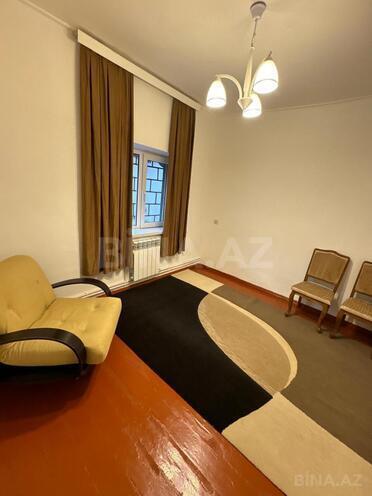 İcarəyə verilir 4 otaqlı həyət evi/bağ evi 130 m², İnşaatçılar m., photo 8 from 13