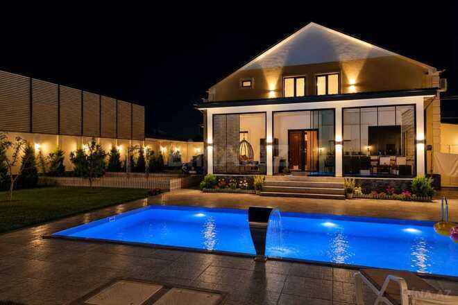Satılır 8 otaqlı həyət evi/bağ evi 340 m², Şüvəlan q., photo 1 from 21