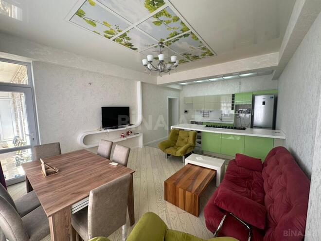 Сдаётся 3-комн. новостройка 90 м², м. Нефтчиляр, photo 5 from 16