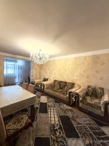 İcarəyə verilir 4 otaqlı köhnə tikili 120 m², İnşaatçılar m., photo 1 from 16