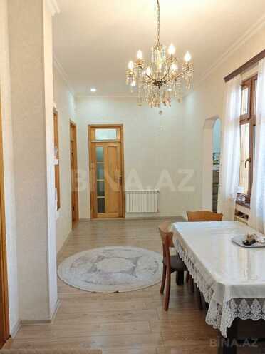 Satılır 8 otaqlı həyət evi/bağ evi 240 m², İnşaatçılar m., photo 3 from 15