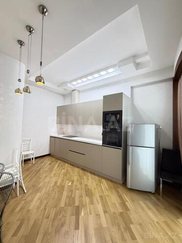 Сдаётся 3-комн. новостройка 140 м², м. 28 мая, photo 7 from 15