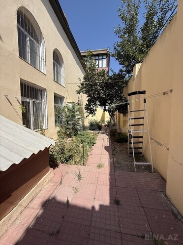 Satılır 9 otaqlı həyət evi/bağ evi 420 m², Badamdar q., photo 24 from 28