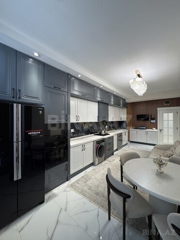 Satılır 4 otaqlı yeni tikili 215 m², Azadlıq Prospekti m., photo 13 from 17