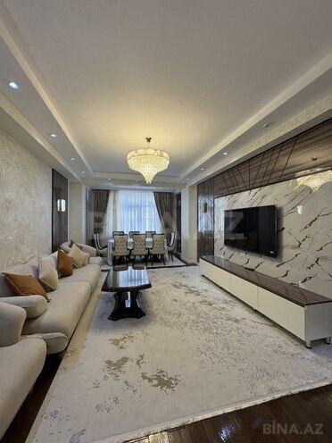 Satılır 4 otaqlı yeni tikili 215 m², Azadlıq Prospekti m., photo 1 from 17