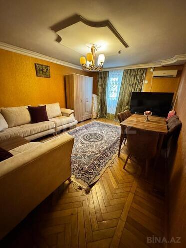 Продаётся 2-комн. вторичка 61 м², м. 28 мая, photo 1 from 17