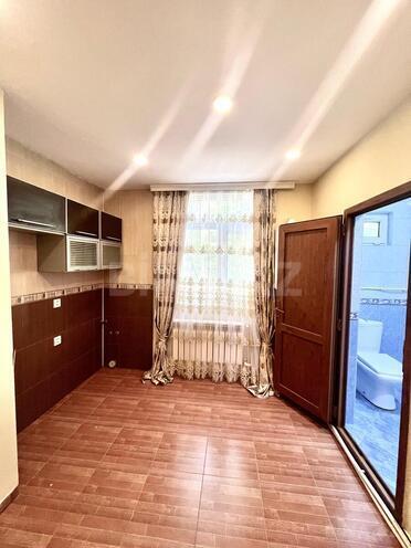 İcarəyə verilir 4 otaqlı köhnə tikili 122 m², 28 May m., photo 5 from 19