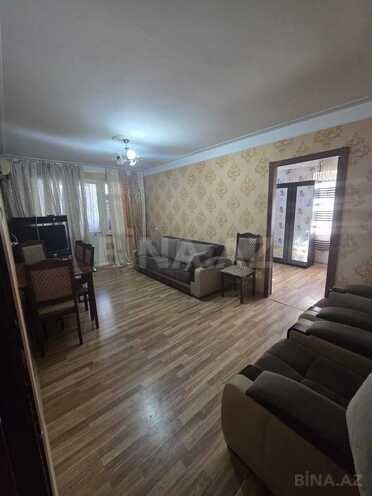 Сдаётся 2-комн. вторичка 56 м², м. Нефтчиляр, photo 3 from 12