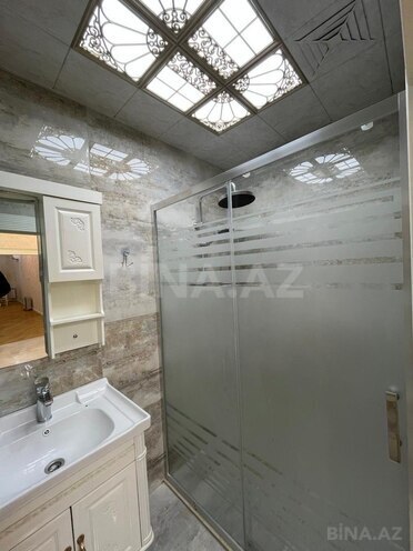 İcarəyə verilir 3 otaqlı yeni tikili 176 m², 28 May m., photo 9 from 11